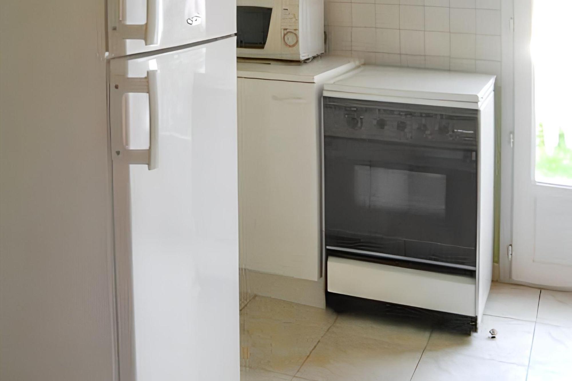 Petite Maison Charmante A La Couarde-Sur-Mer Avec Jardin Cloture מראה חיצוני תמונה