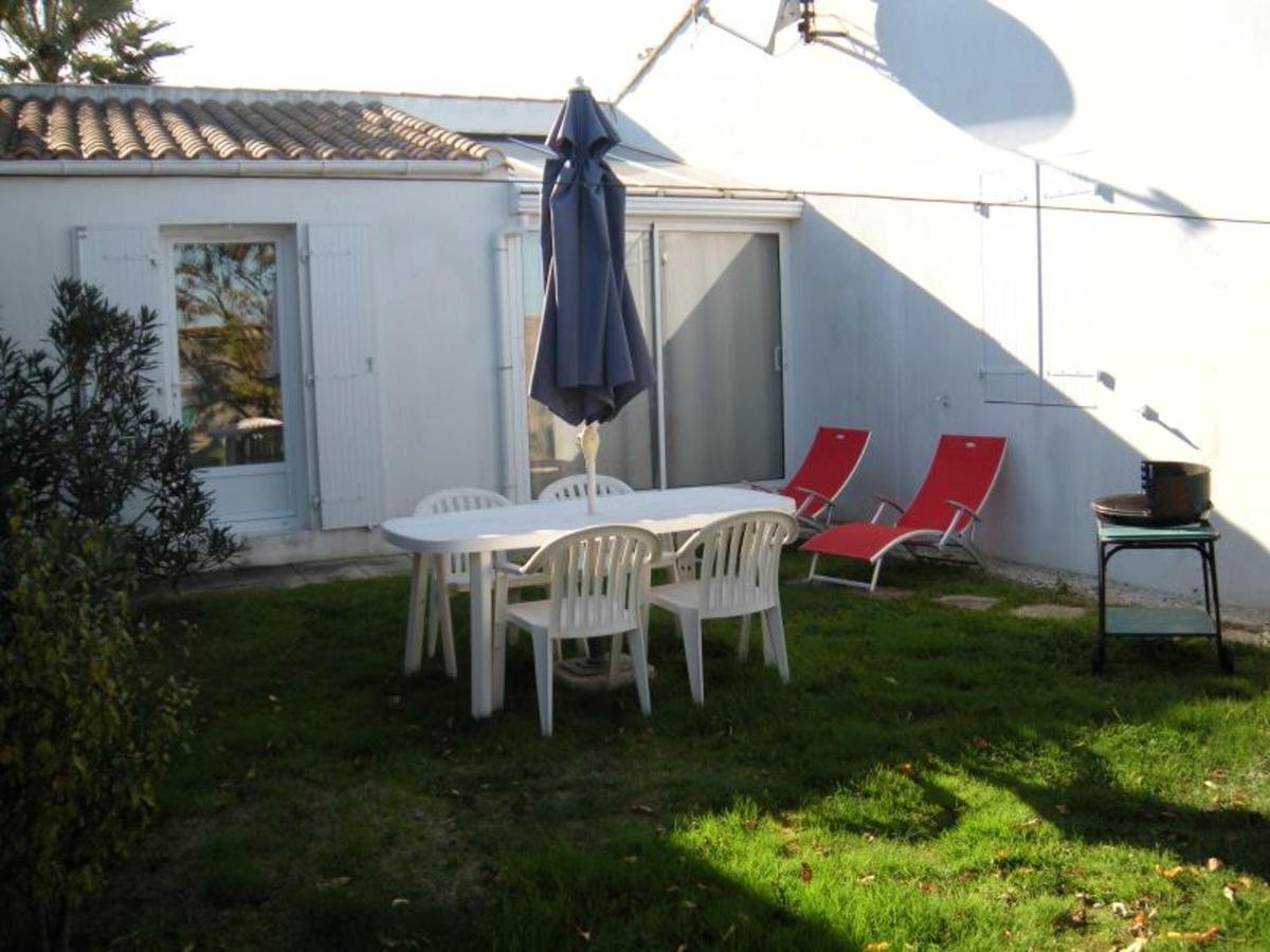 Petite Maison Charmante A La Couarde-Sur-Mer Avec Jardin Cloture מראה חיצוני תמונה